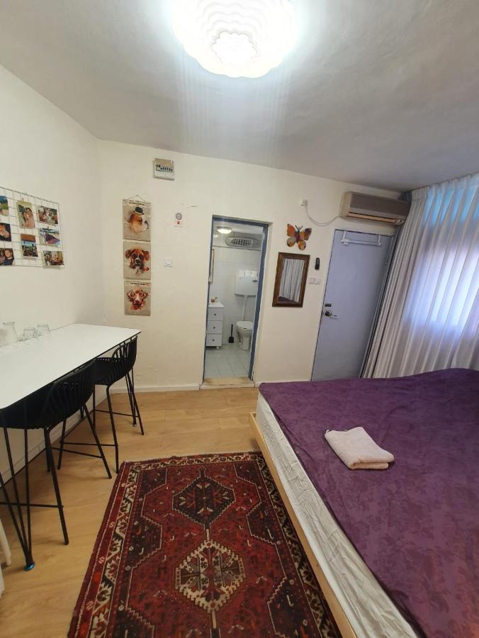 Ferienwohnung יחידת דיור מקסימה בפתח תקווה Petach Tikva Exterior foto