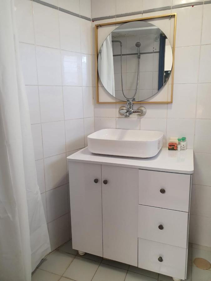 Ferienwohnung יחידת דיור מקסימה בפתח תקווה Petach Tikva Exterior foto